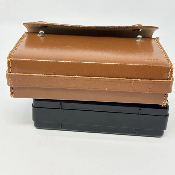 Crestline Model 6T-220 Constant Black Plastic Body Transistor Radio Leather Case